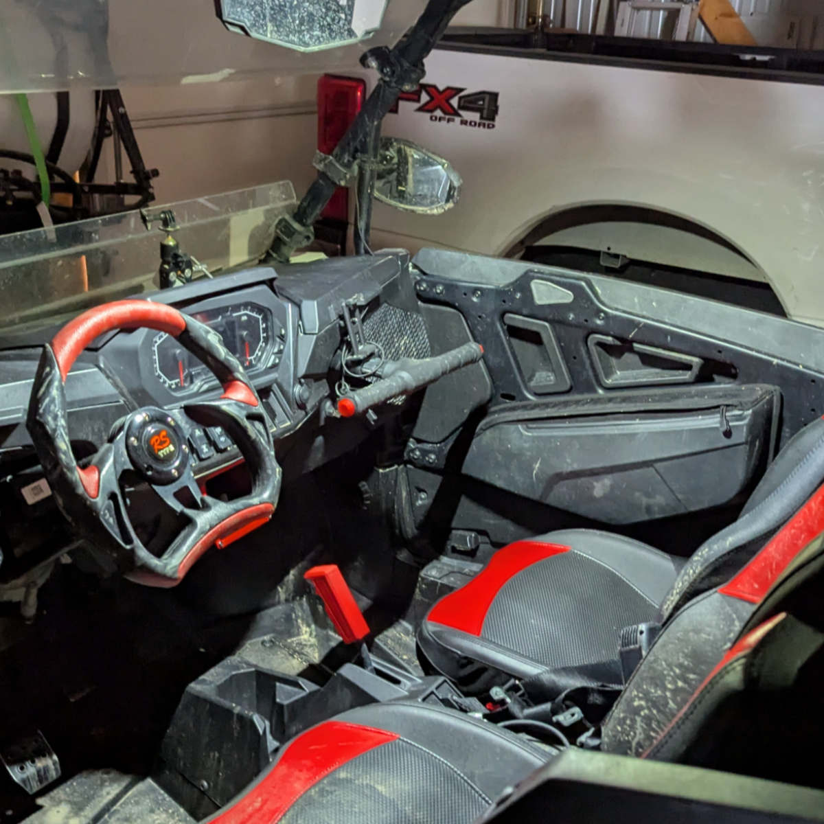 ICONic Rechargeable light holder